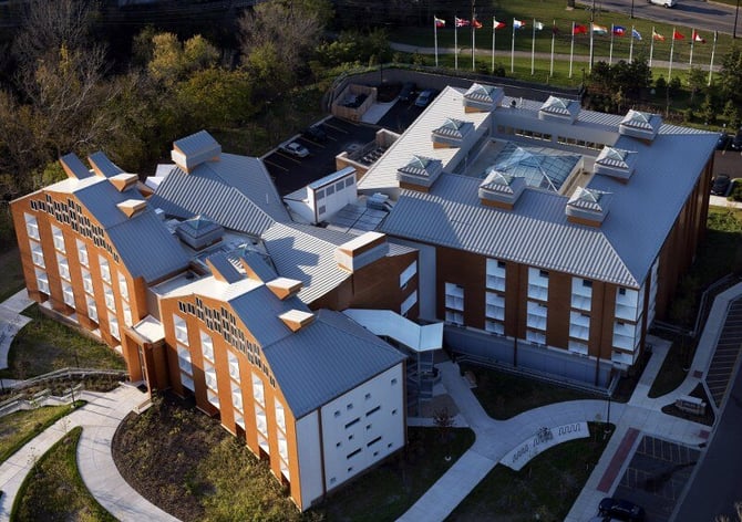Medallion-Lok Standing Seam Roofing Panels on Commerical Building-1