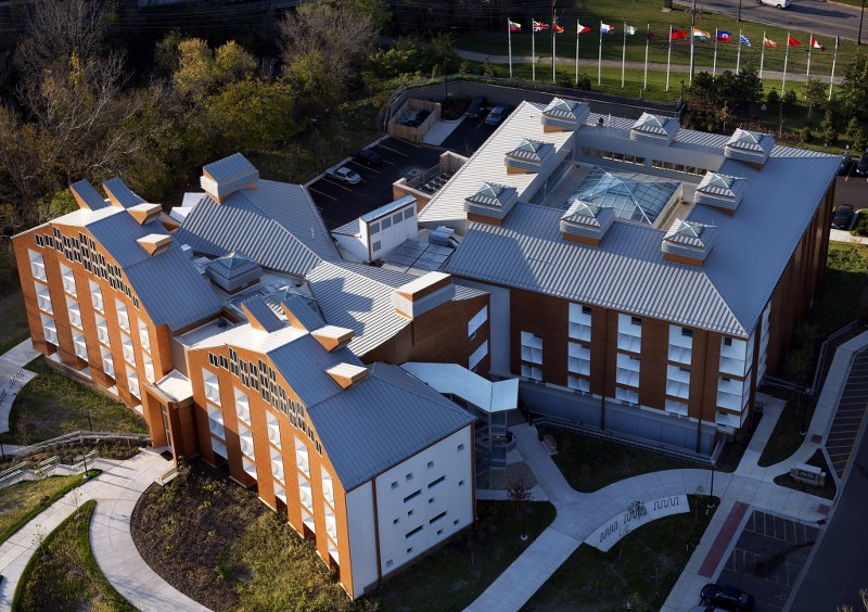 Medallion-Lok Standing Seam Roofing Panels on Commercial Building