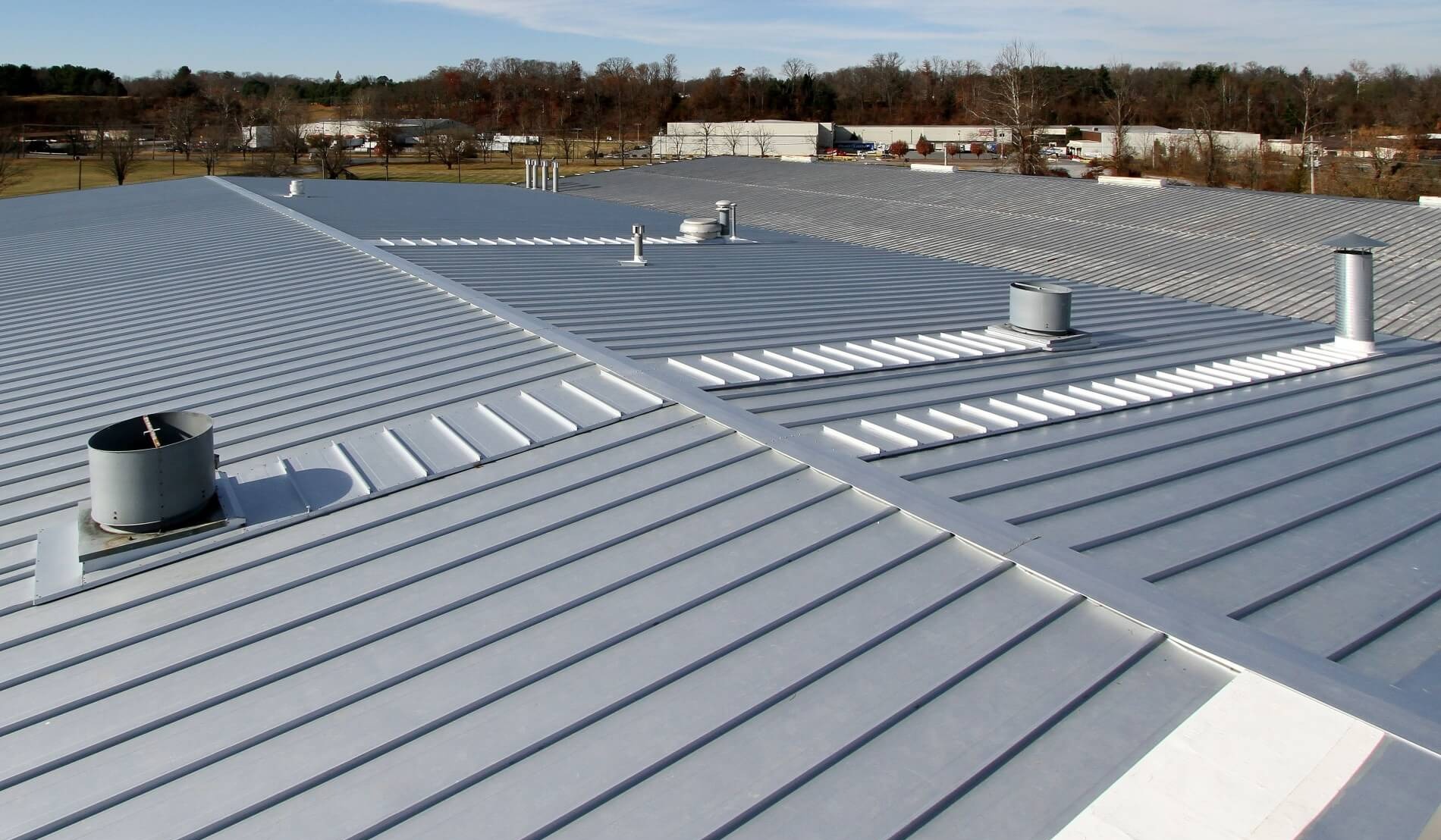 Roof Recover: Advantages of Metal Systems