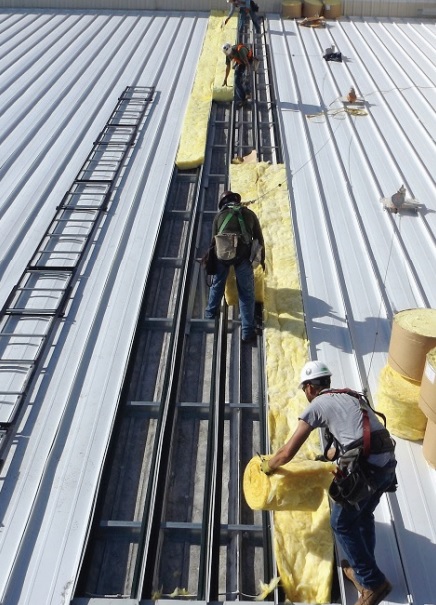 10 Advantages of a Commercial Metal Roof Retrofit