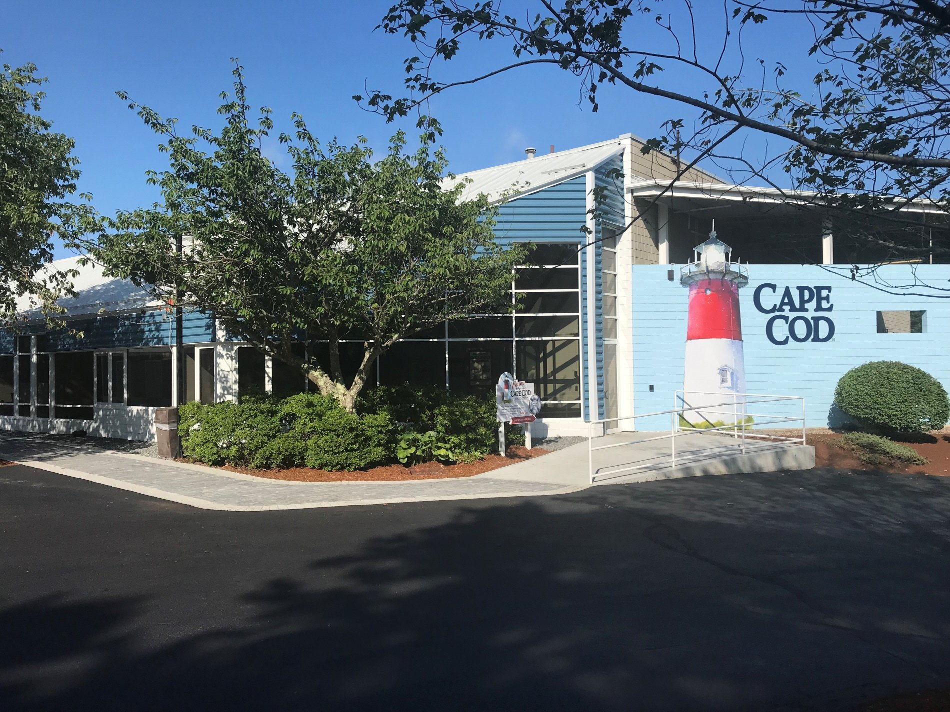 Ribbed metal wall panels for Cape Cod Potato Chips manufacturing facility